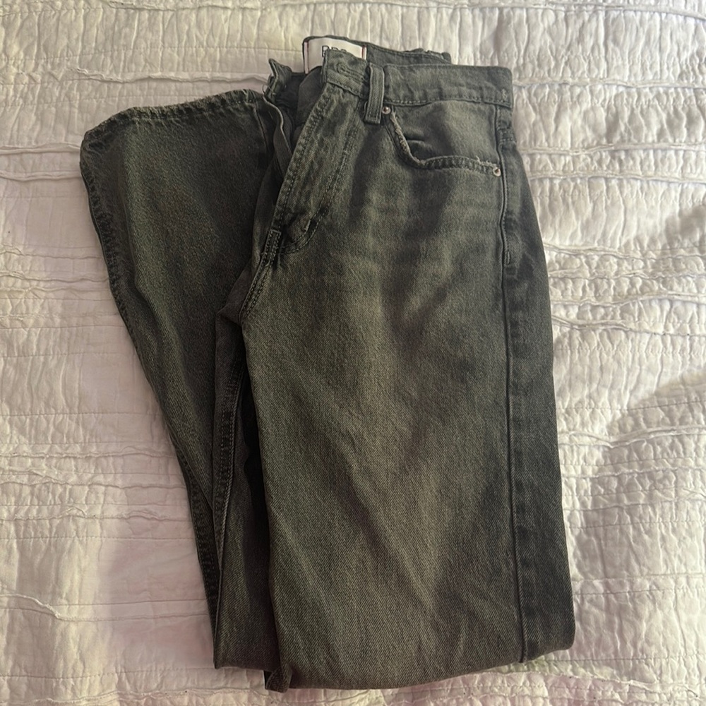 grey jeans